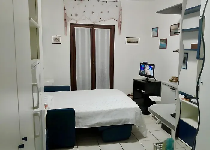 דירה Monolocale Sergi- Piscina In Comune *